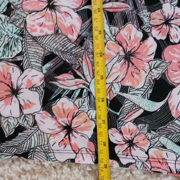 Lily Morgan Sleeveless Top Ladies 3X Lightweight Soft Floral Black Coral Silver - Picture 5 of 5